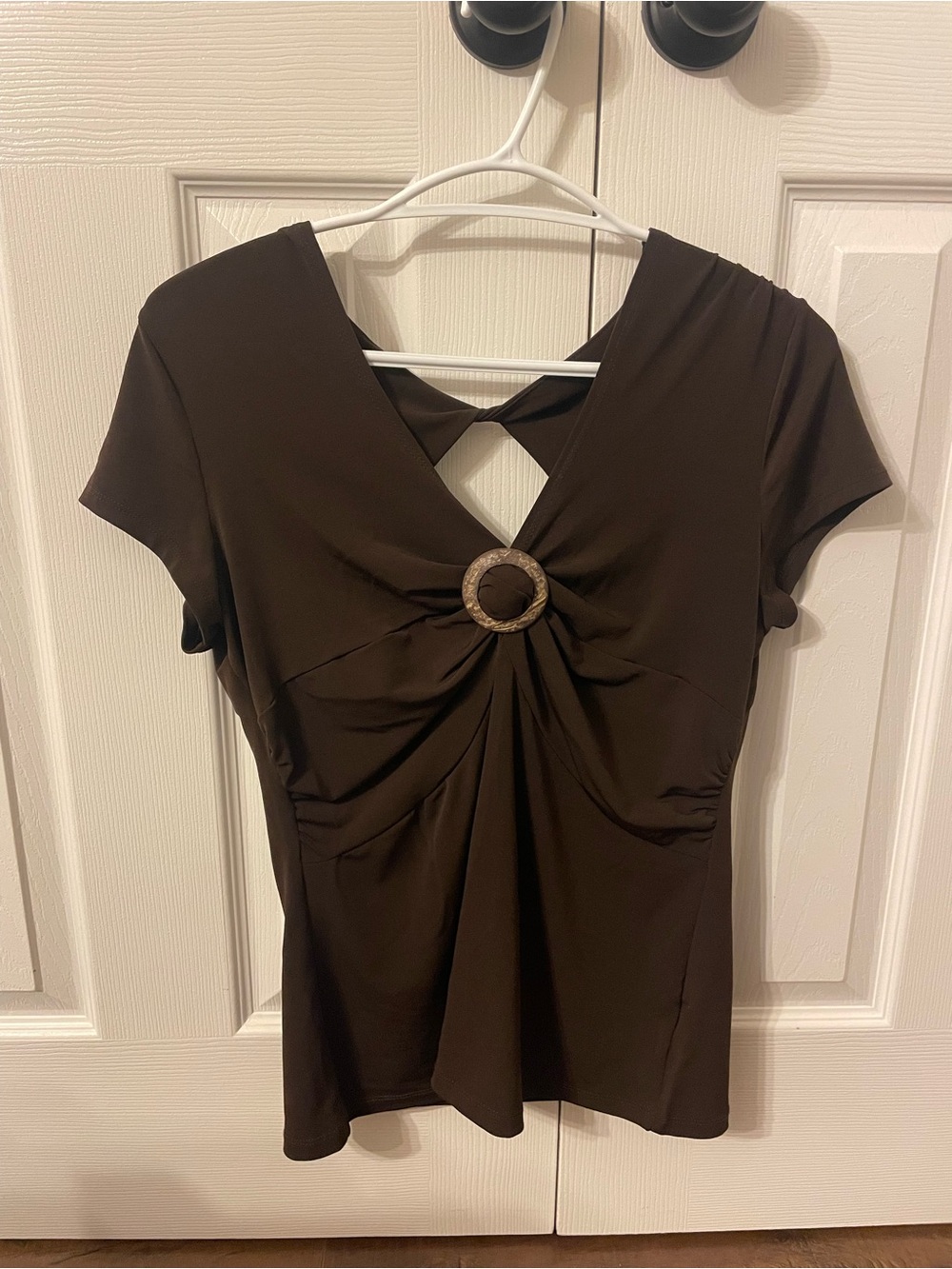 Women’s Brown Short Sleeve V-Neck Top with Ring Detail
